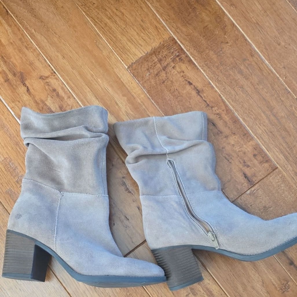 Lucky Brand Gray Suede Heeled Boots